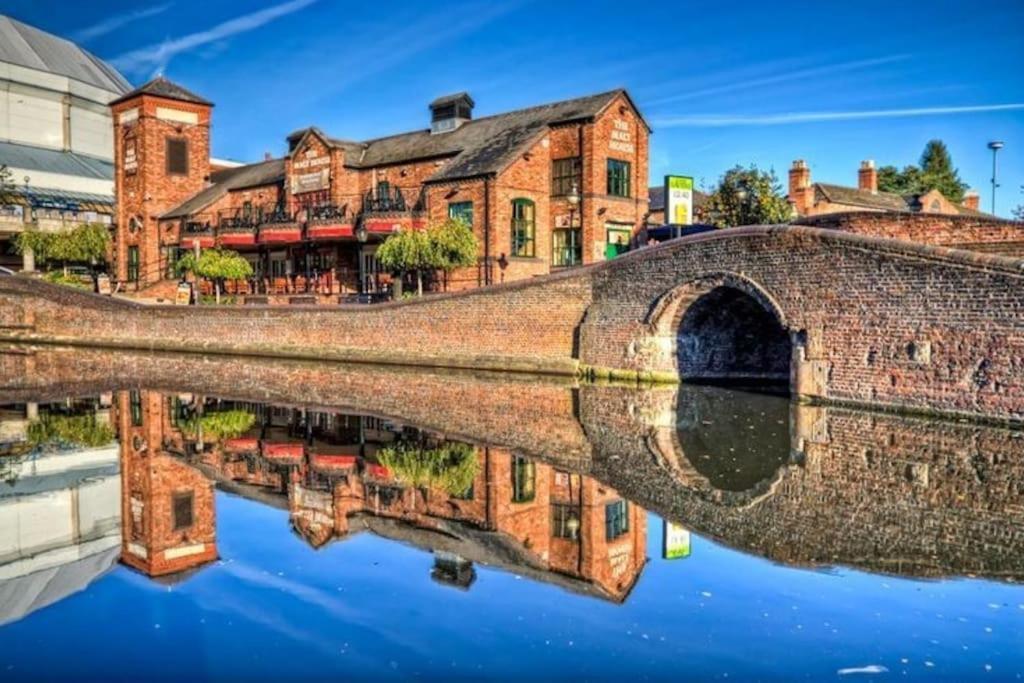 Stylish Jewellery Quarter Apartment Sleeps 4 Birmingham Exteriör bild