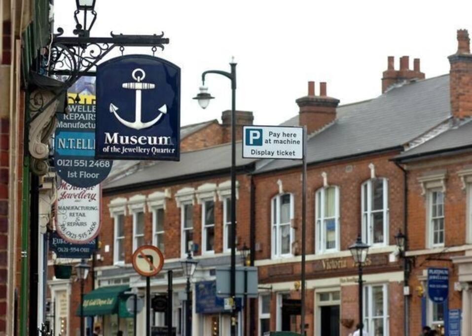 Stylish Jewellery Quarter Apartment Sleeps 4 Birmingham Exteriör bild