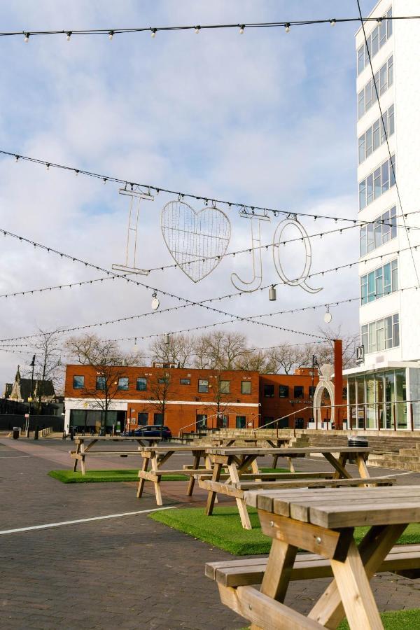 Stylish Jewellery Quarter Apartment Sleeps 4 Birmingham Exteriör bild