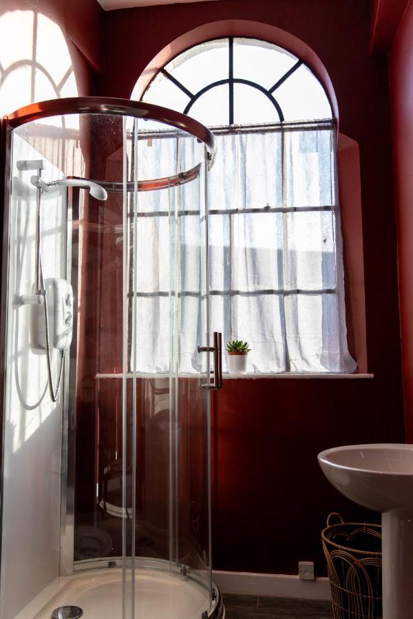 Stylish Jewellery Quarter Apartment Sleeps 4 Birmingham Exteriör bild
